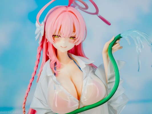 浦和花子（泳装）