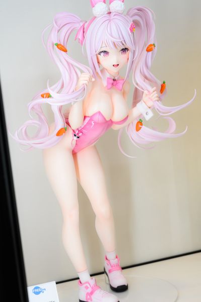 爱丽丝：仙境兔女郎