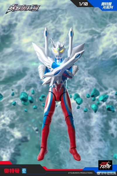 奥特曼光系列 终极赛罗