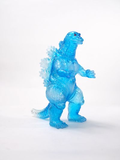 CCP 中型尺寸系列【第8弹】哥斯拉（1995）冰雪色Ver.