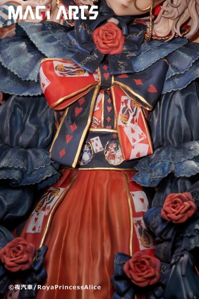 红皇后和爱丽丝公主