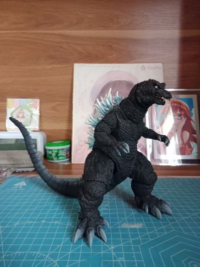 S.H.MonsterArts 哥斯拉：大怪兽总攻击 哥斯拉 （2001）放射热线版