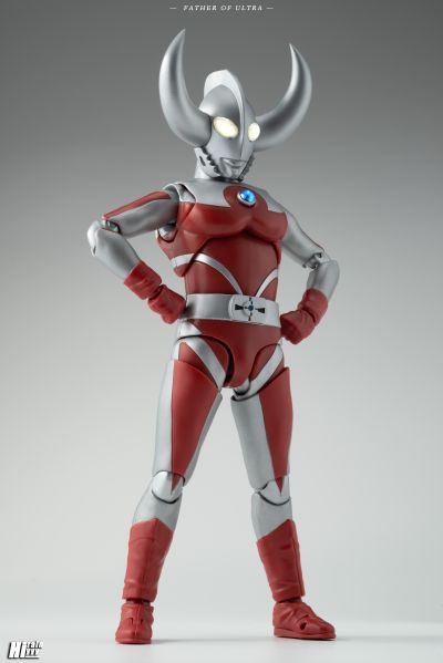 S.H.Figuarts 奥特之父