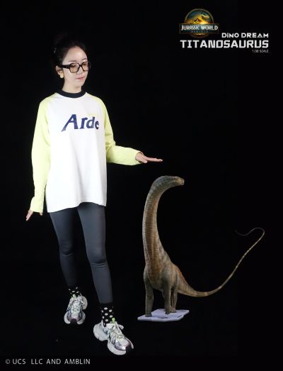 侏罗纪世界:重生 泰坦龙