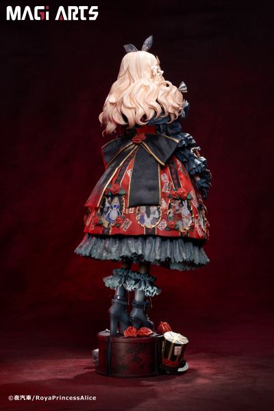 红皇后和爱丽丝公主