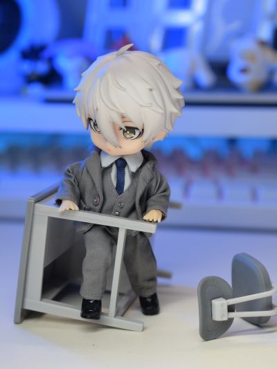 粘土人服装套装 灰色西装