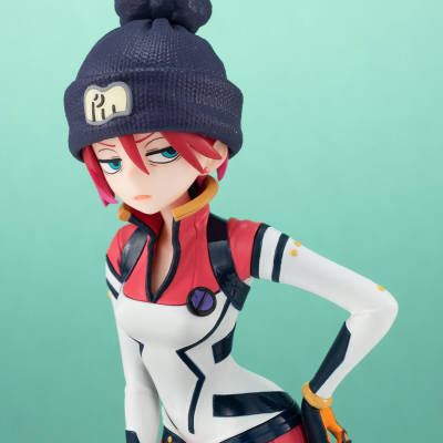 Lucrea Light 机动战士高达跨时之战 天手让叶（化名：玛秋） 驾驶服造型