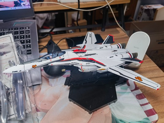 DX超合金 VF-25F 龙卷型弥赛亚女武神（早乙女有人专用）重生版