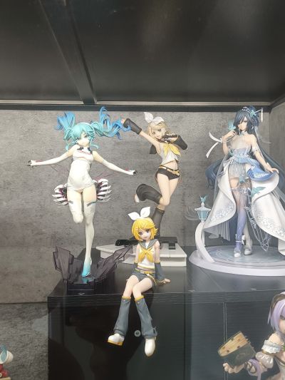 FuRyu赏  初音未来 压泡面 B奖 压泡面  镜音铃