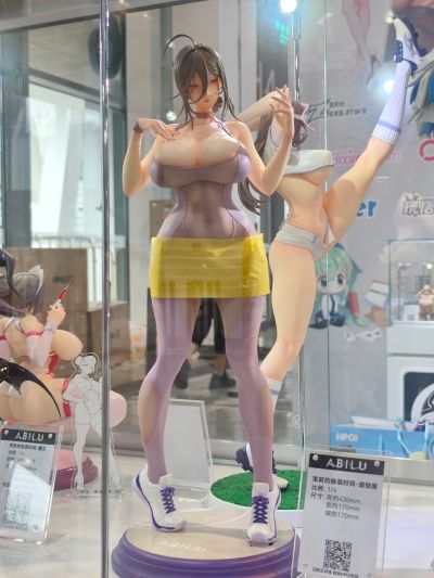 茉莉的换装时间-瑜伽服