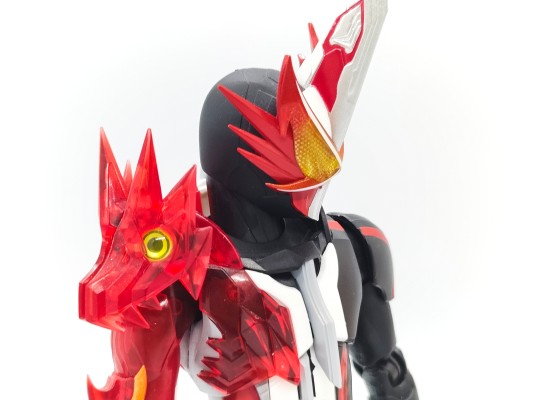 一番赏 S.H.Figuarts  假面骑士 A奖  假面骑士圣刃 勇气之龙 透明红