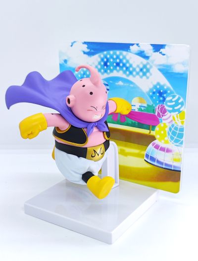 龙珠大魔 小魔人布欧 附带背景板的珍藏人偶
