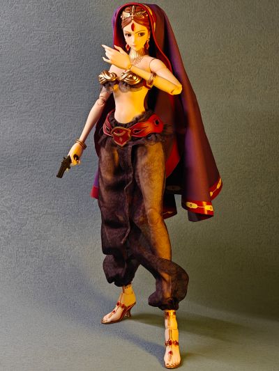 《鲁邦三世：名为峰不二子的女人》峰不二子 1/6可动人偶