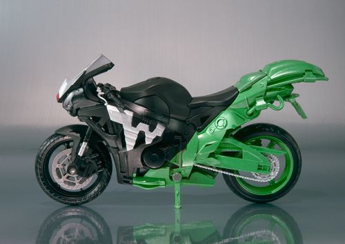 S.H.Figuarts 硬汉摩托（2010年的版本）