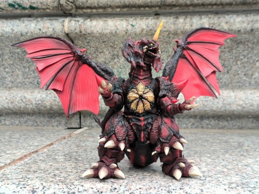 S.H.MonsterArts  戴斯特洛伊亚 （完全体） 特别配色版