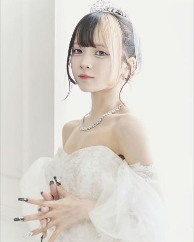 《魔女与使魔》动画版珍藏人偶-若月妮可-款式2