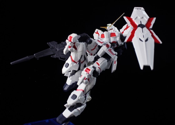 高达宇宙 RX-0 独角兽高达 新装版