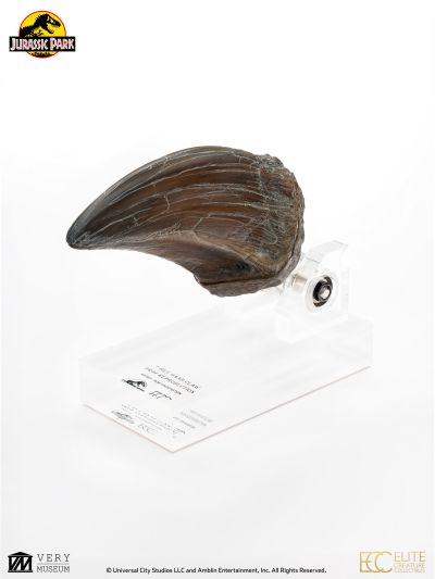 霸王龙手爪道具复制品