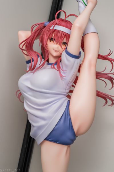 B-style 害羞的她 火之浦奈奈花 体操服