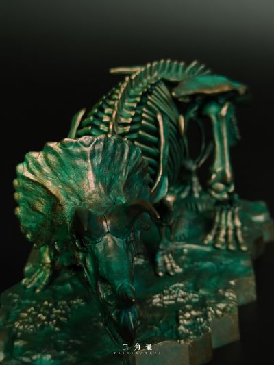 幻想骨架  三角龙