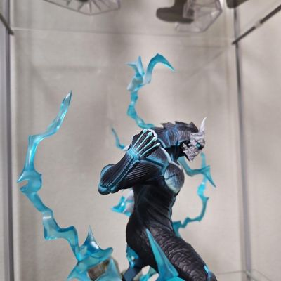 怪兽8号 怪兽8号