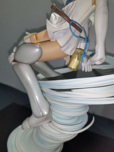 R-Line 女皇之刃 娜娜艾露 