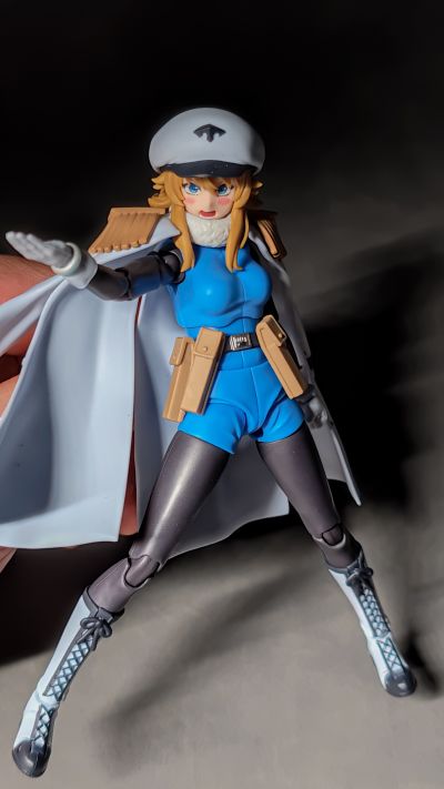 S.H.Figuarts  腼腆英雄 SPIRITS