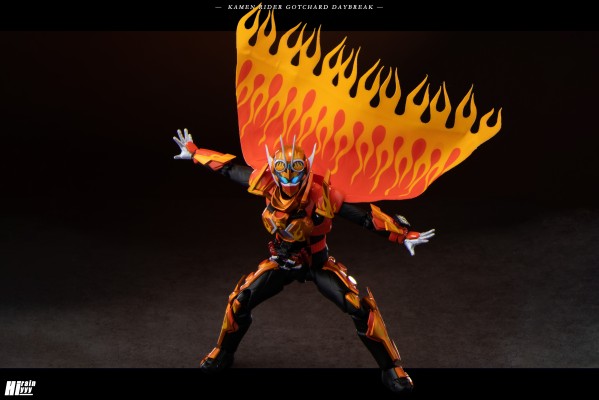 S.H.Figuarts 假面骑士烈焰歌查德破晓 / 歌查德破晓 蒸汽蝗虫