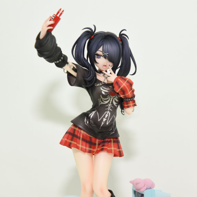 主播女孩重度依赖 糖糖 1/7 比例手办