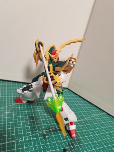 HG 1/144 飞龙高达