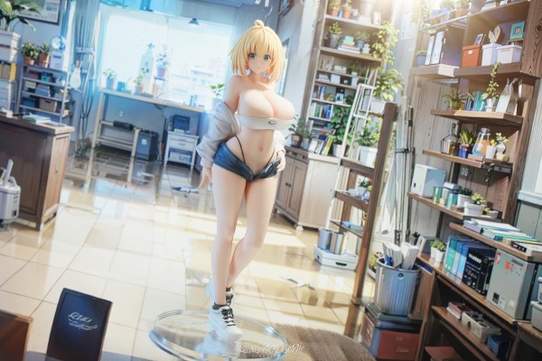 索菲亚· F· 希琳 夏日装束