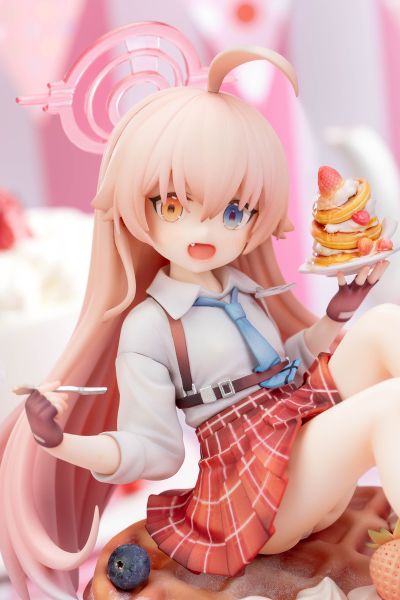 蔚蓝档案 小鸟游星野  甜点时光ver.