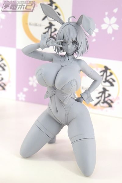 -樱-  索菲亚· F· 希琳 蓝色兔女郎