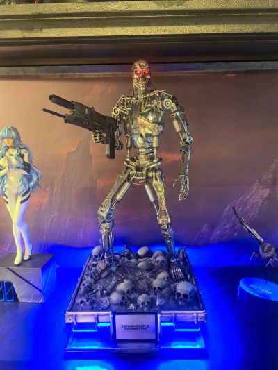 MMT2-01 终结者2 T-800 内骨骼