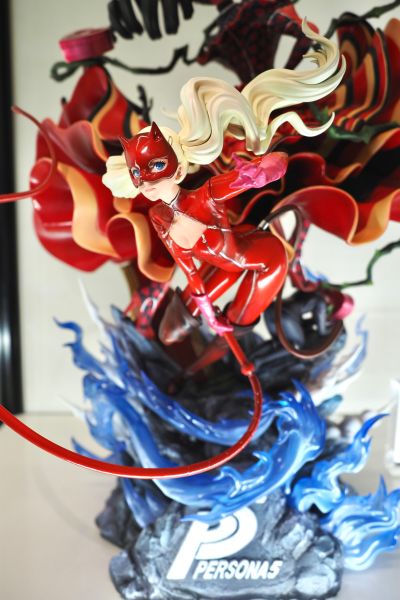 女神异闻录5 高卷杏 与 卡门