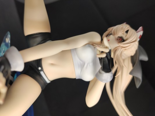 碧蓝航线 绫波 跃动飞踢！