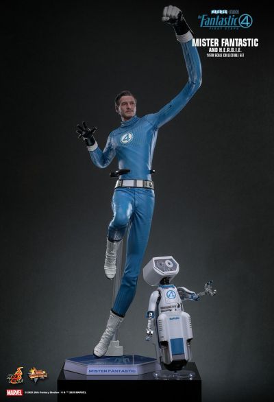 MMS822 / MMS822B 《神奇4侠：初露锋芒》神奇先生与 H.E.R.B.I.E.