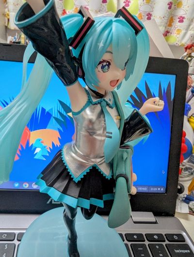 TENITOL 初音未来 UWA系列软乎乎笑容痛包