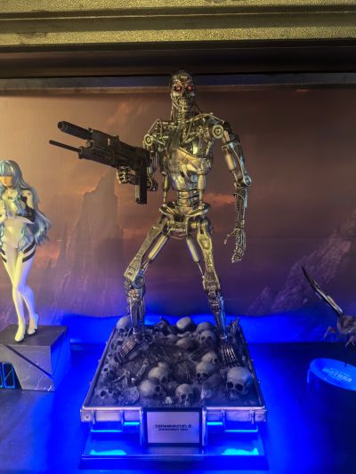 MMT2-01 终结者2 T-800 内骨骼