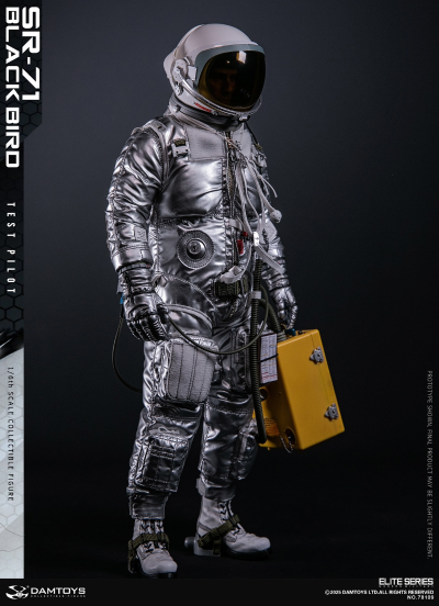 78109 SR-71”黑鸟”侦察机 试飞员