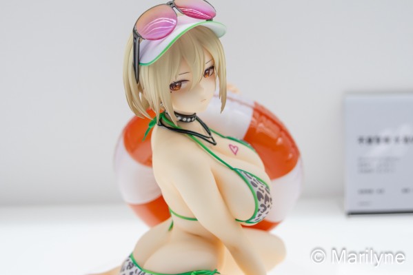 EXTRA 不良警察 泳装