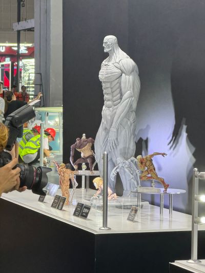 转轮科技 惊奇山口 颚之巨人