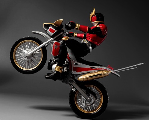 S.H.Figuarts 试验追踪摩托2000