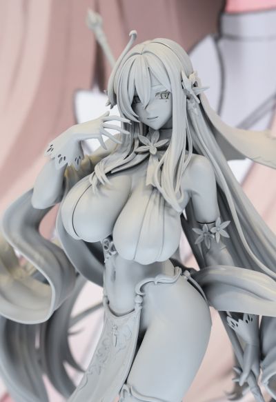 精灵村 第13村民 泽菲娅