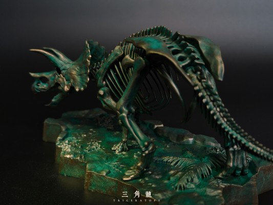 幻想骨架  三角龙