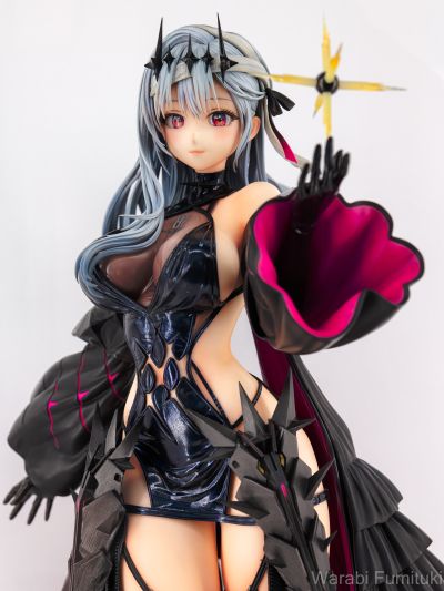 胜利女神：妮姬 拉毗