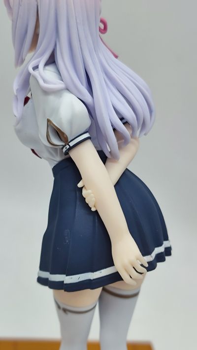不时用俄语小声说真心话的邻桌艾莉同学动画版 Luminasta “艾莉”夏季校服