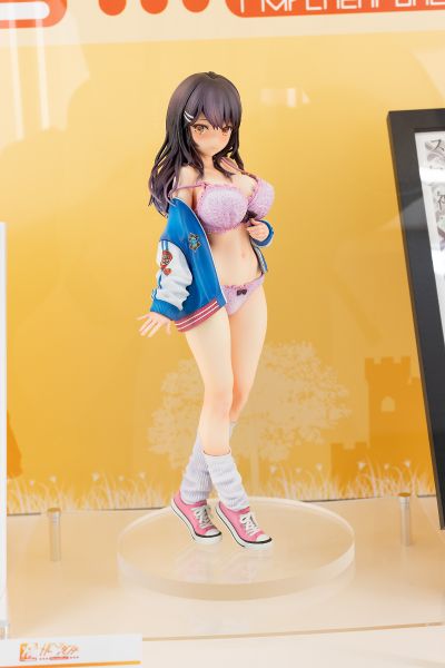 夹克女友想要变酷！ 神乐京香