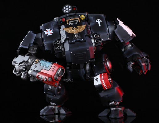 战锤40000  黑色圣堂 救赎者型无畏机甲