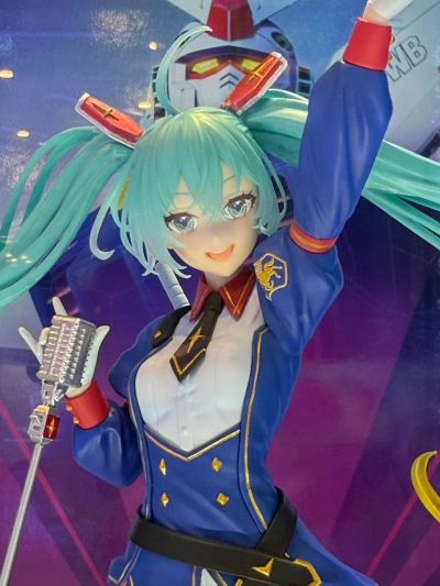 BPEV 高达45周年×初音未来 -高达联名款-